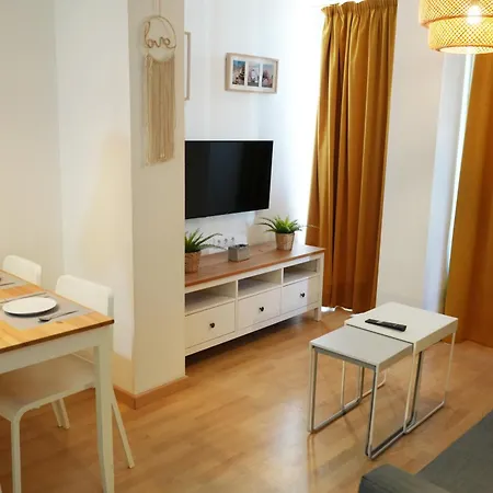 Tgna Lluria 11 Apartment *